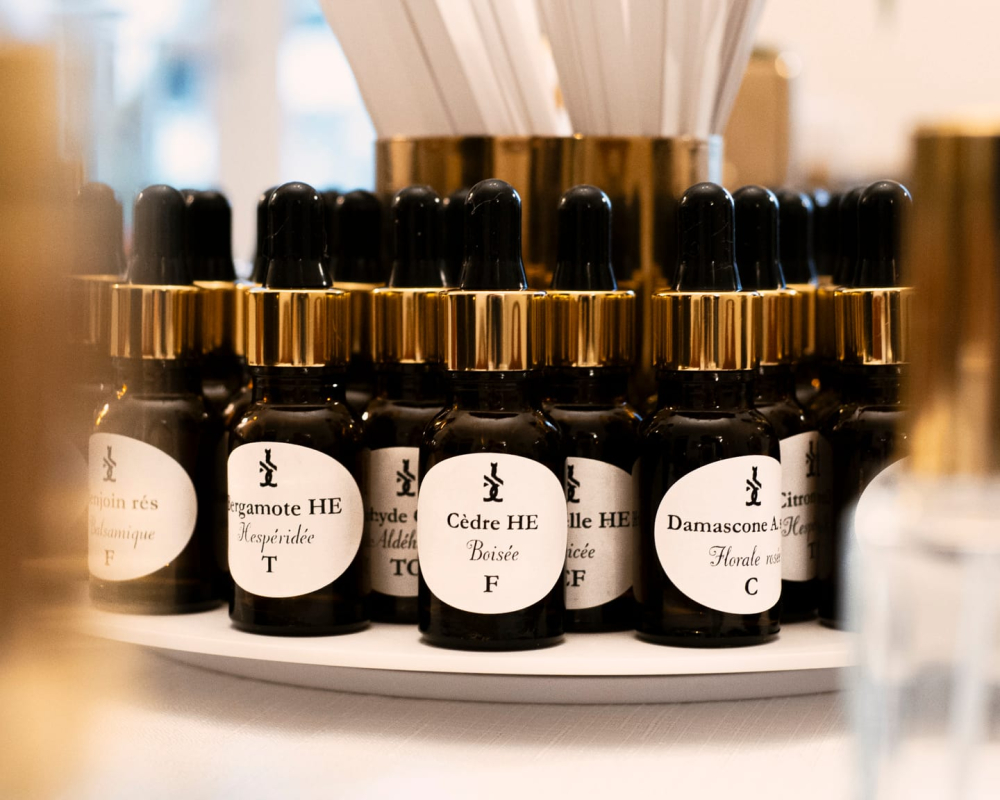Atelier de création parfum Grenoble particulier